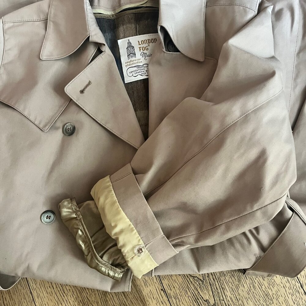 Vintage London Fog Tan Trench Rain  Zip wool lining/removable Women's Sz 12 P - Picture 12 of 14